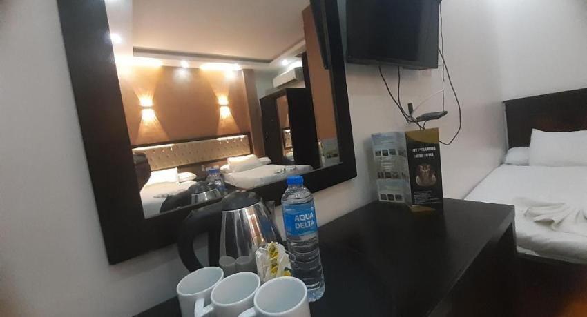 Comfort Triple Room